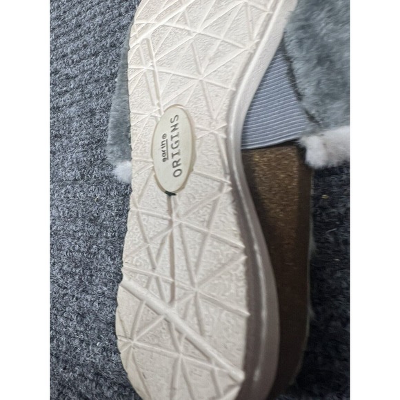 Earth Origins Slipper Womens 6 Olli Frost Grey Faux Fur Slide Soft Comfort Fluff - Picture 12 of 14